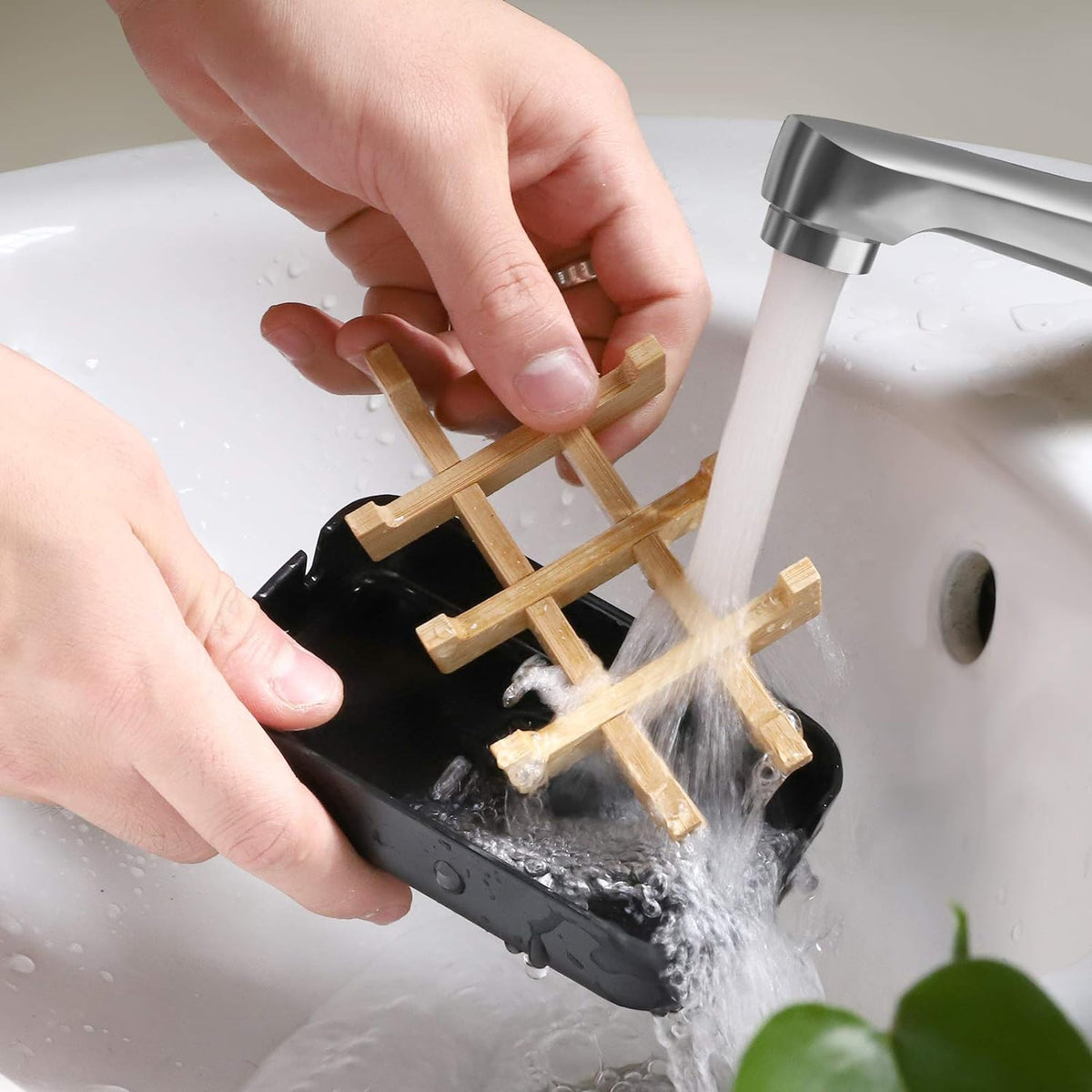 Bamboo Wooden Soap Dishes for Shower with Drainage for Bathroom Bar Soap Holder Soap Holder Sink Deck Bathtub Shower Tray (One Pieces Black)